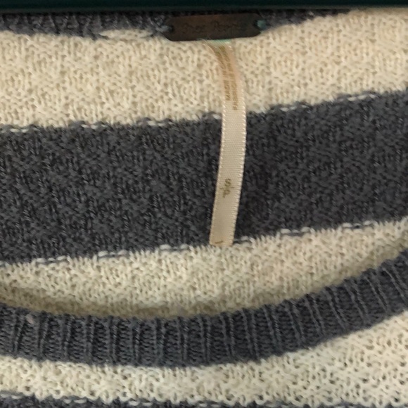 Free People Sweater - Picture 2 of 3